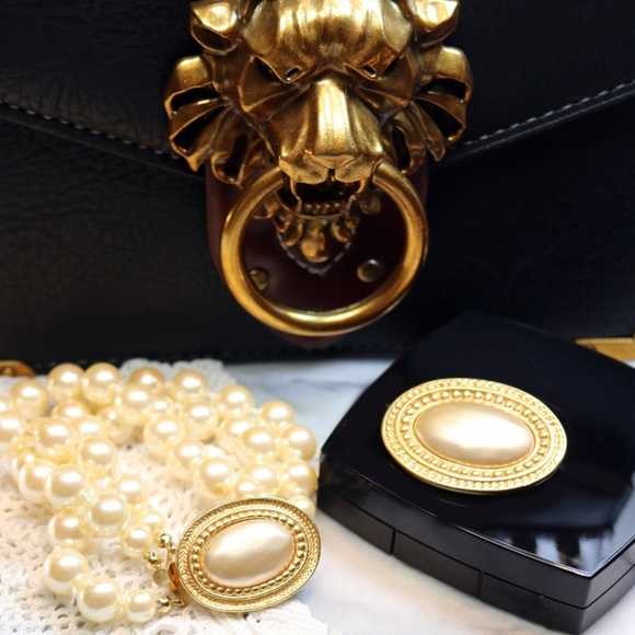 Vintage Carolee 3-Strand 9mm Pearl Bracelet - Picture 2 of 15